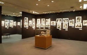 勘九郎時代の勘三郎がたっぷり　写真展『中村勘三郎―1975～1982―』