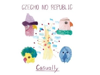 6月に発売された4曲入りファーストシングル『カジュアリー』